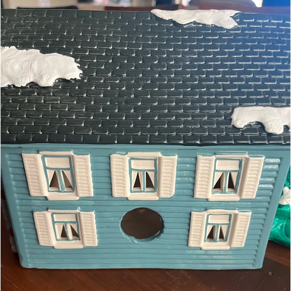 Dept 56 Snow Village Blue Springfield House with tree 1987 Retired 1980’s - Picture 6 of 11